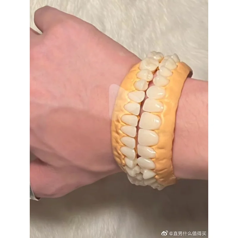 Denture bracelet Weibo Douyin same denture bracelet sand sculpture denture bracelet stunned chin bracelet