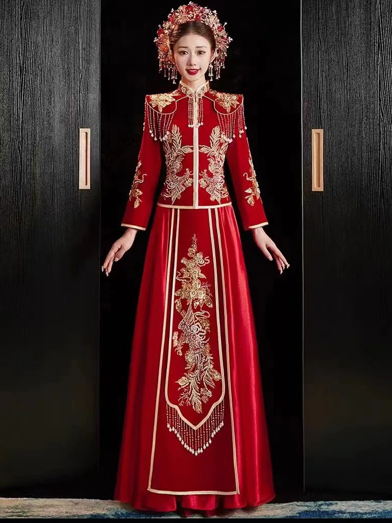 

Exquisite Sequins Beaded Phoenix Embroidery Tassel Marriage Suit Chinese Wedding Dress Oriental Bride Bridegroom Clothing