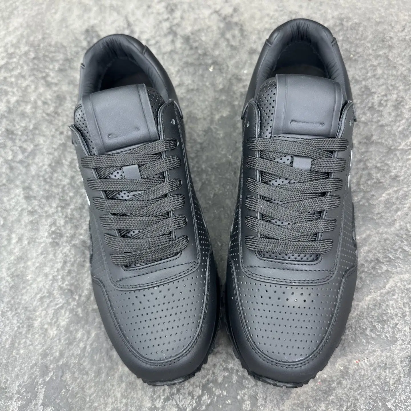 Unisex All Black Perforated Leather Sneakers Lace Up Thick Sole Casual Fashion Trainers for Men Women