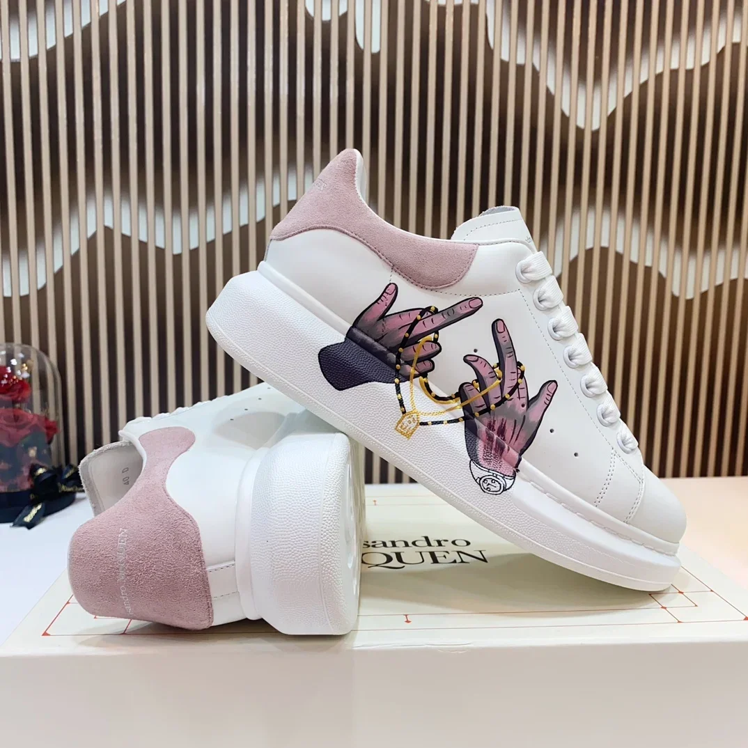 

Top Hight Quality Mens Casual Sneakers Real Leather Womens Brand Designer Tennis Shoes Classic Fashion Design running shoes