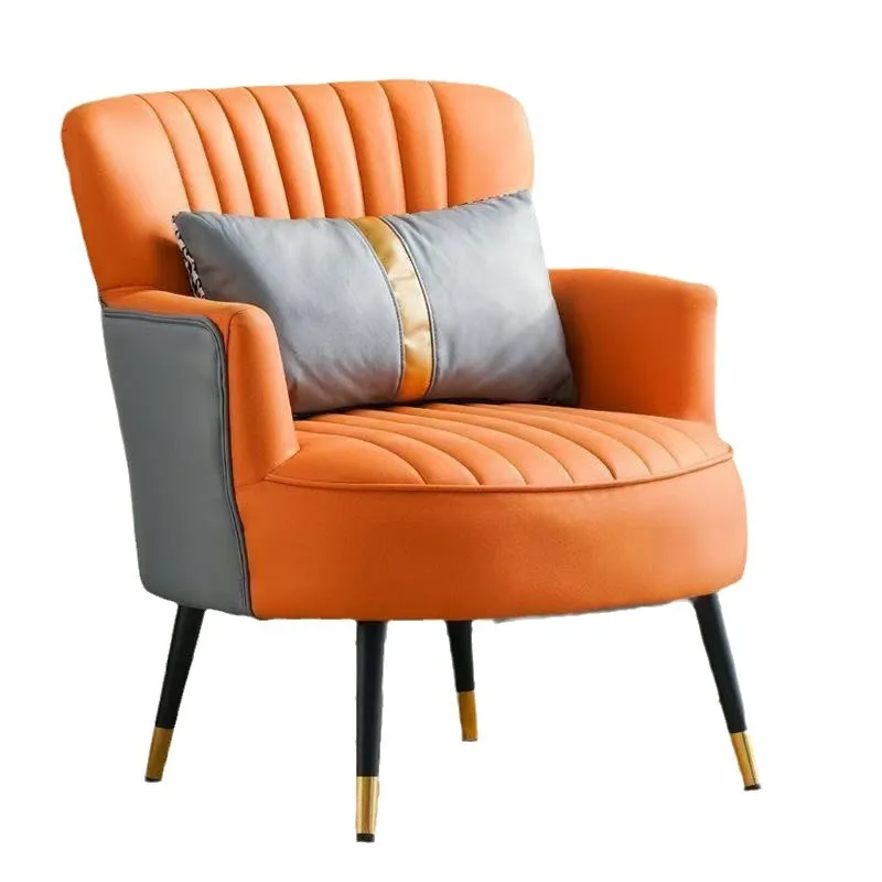 

Casual Internet celebrity sofa