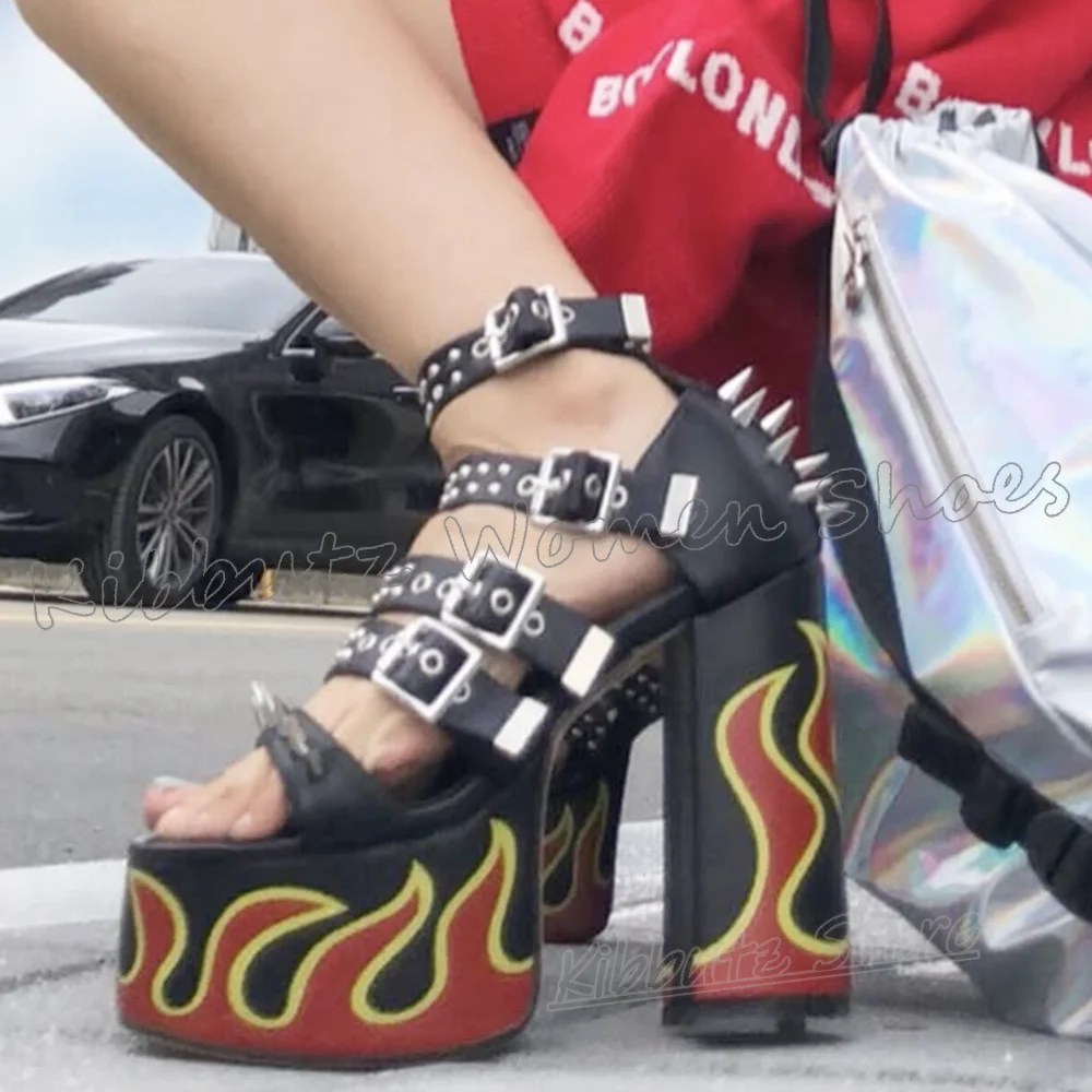

Flame Sandals Platform Rivets Belt Buckle Punk Rock Gothic Round Toe Mixed Color Chunky Heels Leather Fashion Luxury Shoes New