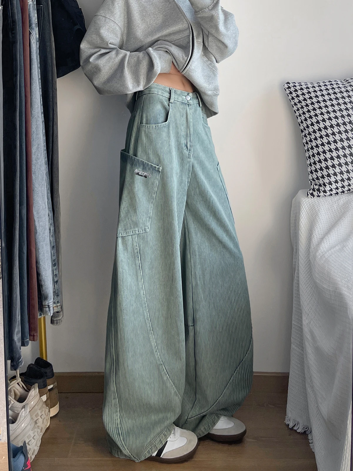 

Casual Straight Leg Workwear Denim Jeans Men's Spring Autumn Harlan Stripe Washed out Fashionable American High Street Retro ...
