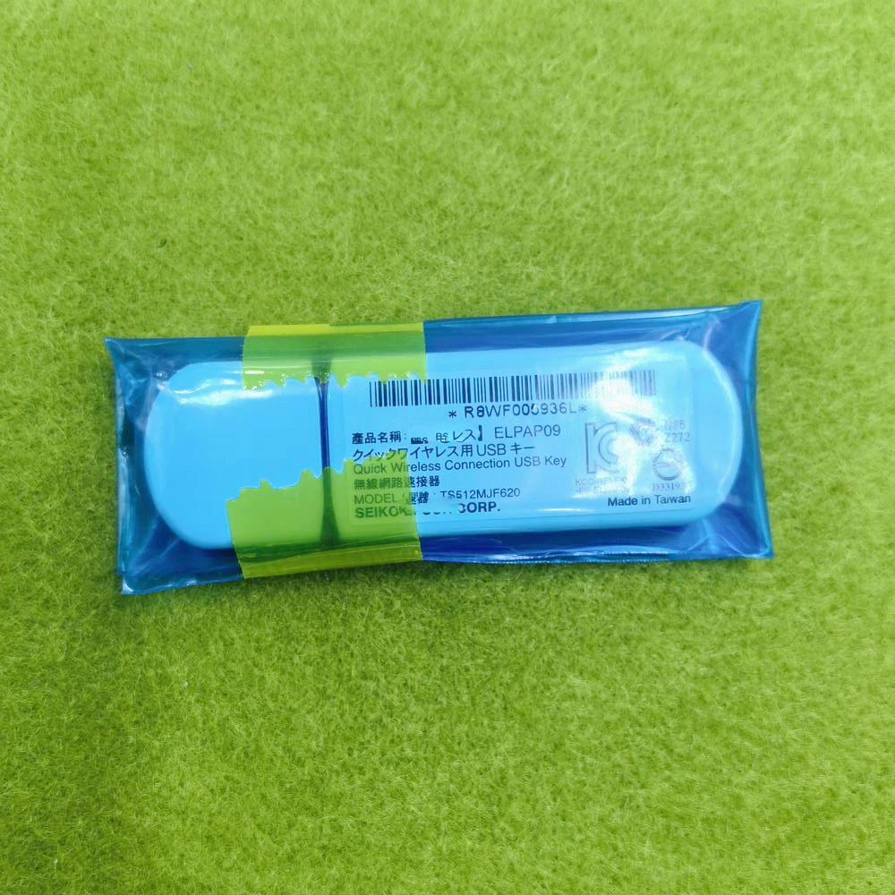 Original Quick Wireless Connection USB Key ELPAP09 For EX5260 EX5240 EX9200 Pro EX9210 PowerLite ProCinema 4855W PROJECTOR