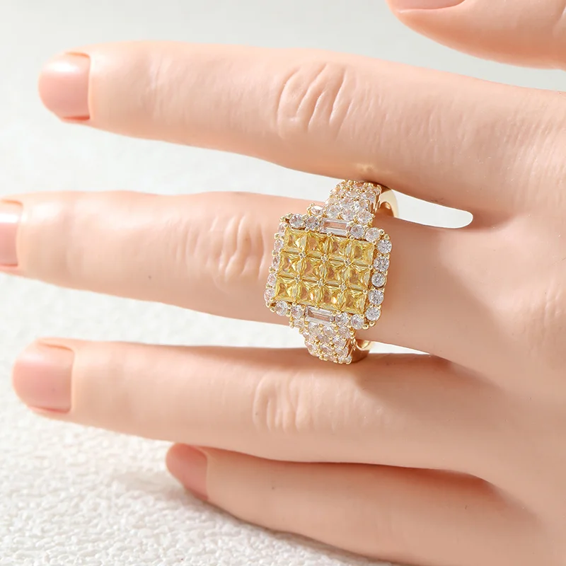 Ladies' Retro Personalized Ring Two Tone Synthetic Zircon Fully Embedded Luxury And Noble Atmosphere Ring Elegant Jewelry