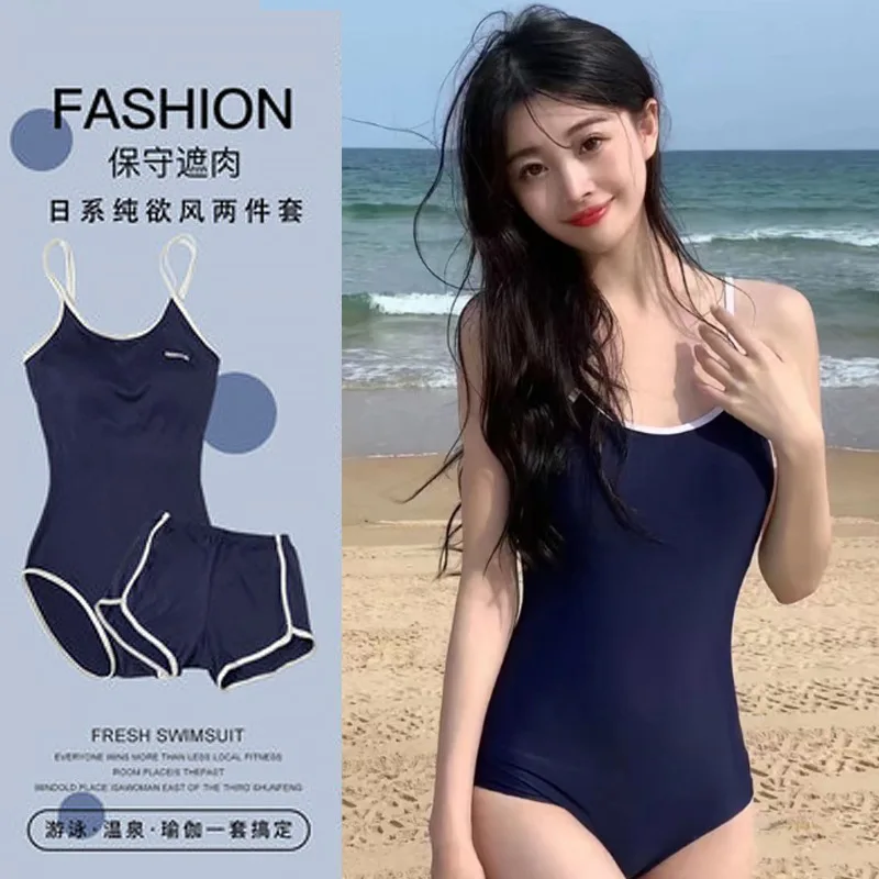 2023 nuevo traje de baño de estilo japonés conjunto de traje de baño de dos piezas Sexy que cubre el vientre delgado conservador primavera caliente ropa de playa de pecho pequeño