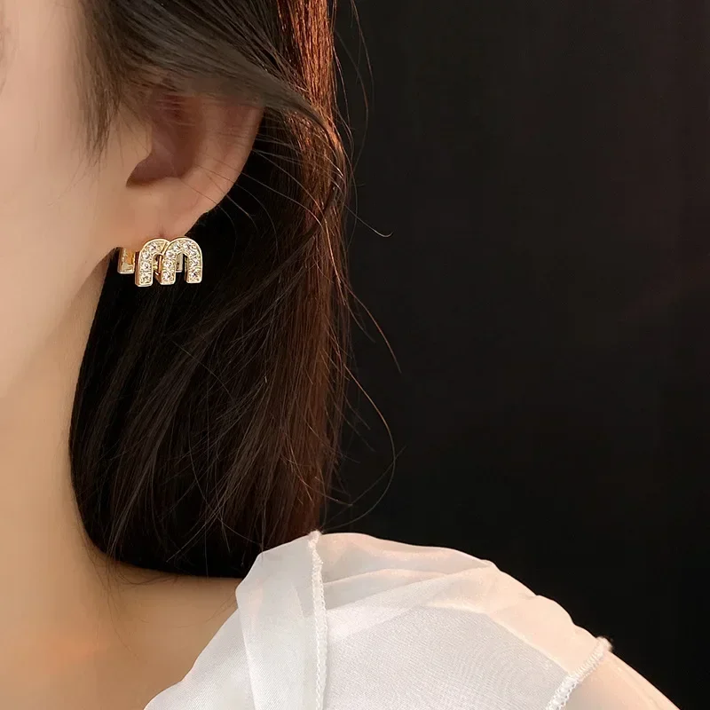 

M Letter Stud Earrings for Women Design High-grade Sense Zircon Drop Oil Earring Fashion Light Luxury Jewelry Gifts