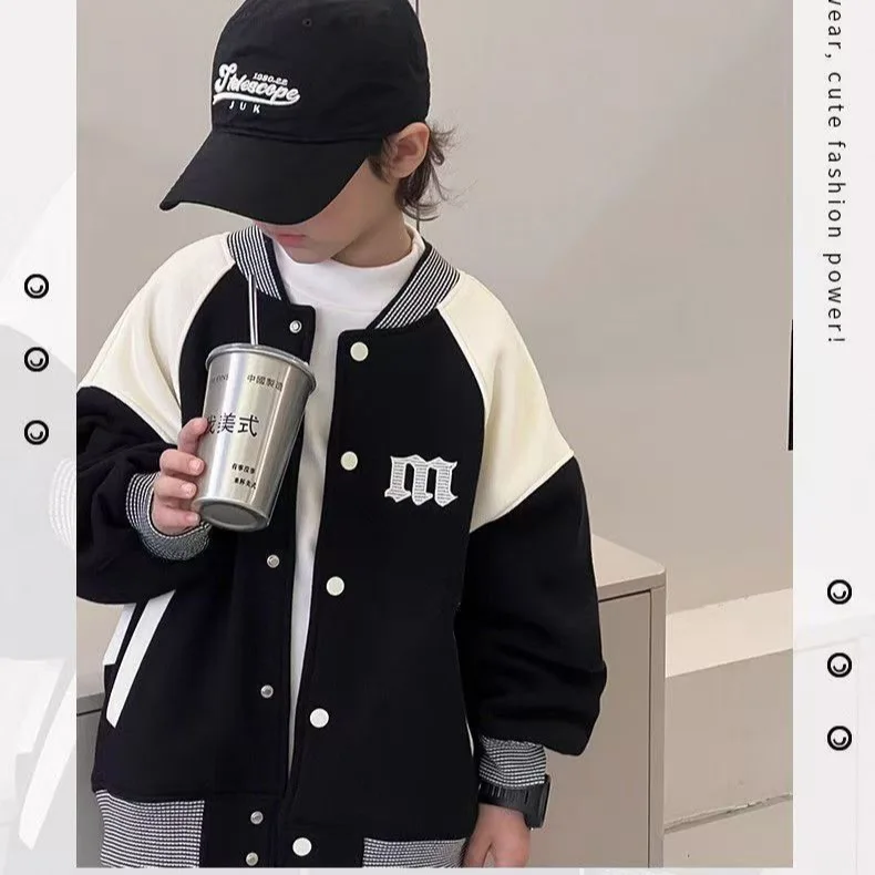 

Детская бейсбольная форма для мальчиков, осенняя повседневная детская куртка с длинными рукавами и надписью для маленьких мальчиков, корейская красивая верхняя одежда для мальчиков-юниоров