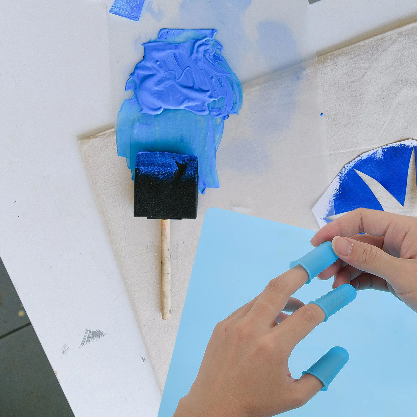 1Set Exquisite Workmanship Silicone Finger Protectors Comfortable Long Time Wear Cots Finger Sleeves Thumb Protectors