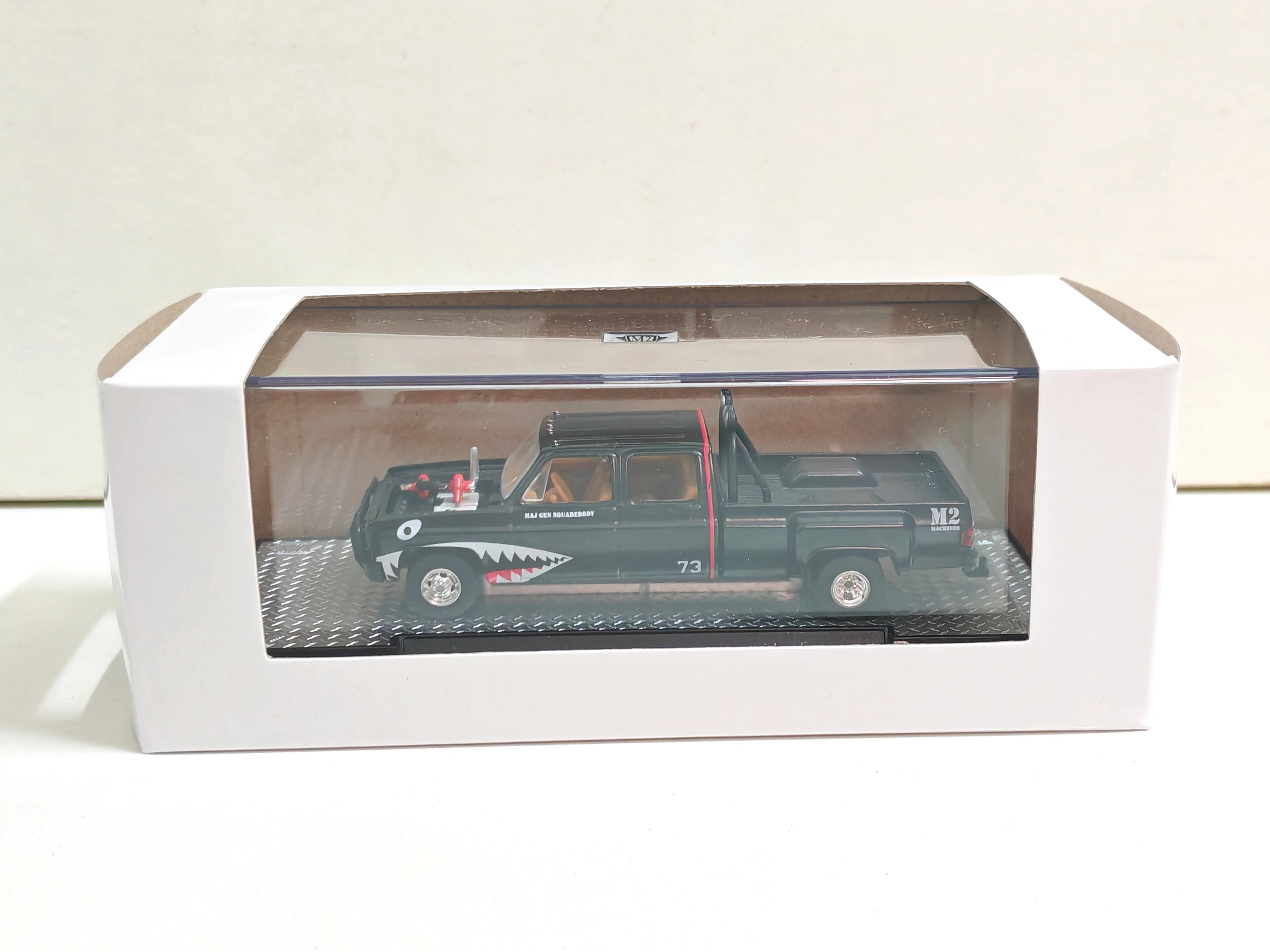 

M2 Machines 1/64 Car model toys Shark Pickup truck