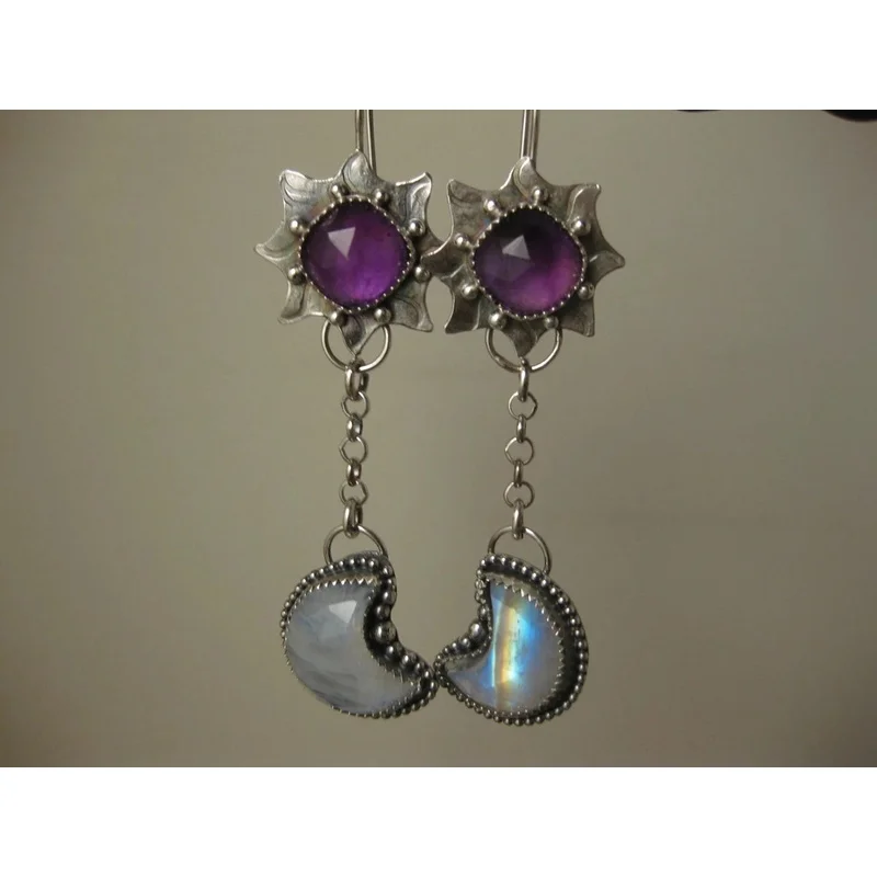 Retro Creative Niche Sunflower Design Bohemian Style Earrings Crescent Pendant Suitable For women's Daily Wear
