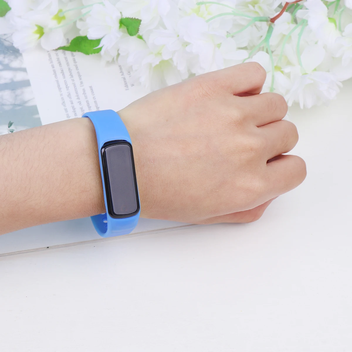

3-Color Wristband Fitness Tracker Waterproof Led Display Triple Alarm 9 Music Durable Odorless For Kids Family Exercise Gift