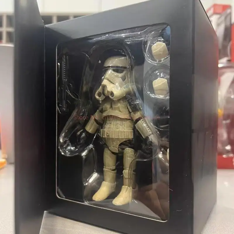 

Herocross Desert Soldier Action Figure 15cm High Metal Material with Base Joint Movable Collectible Toy for Christmas Gift