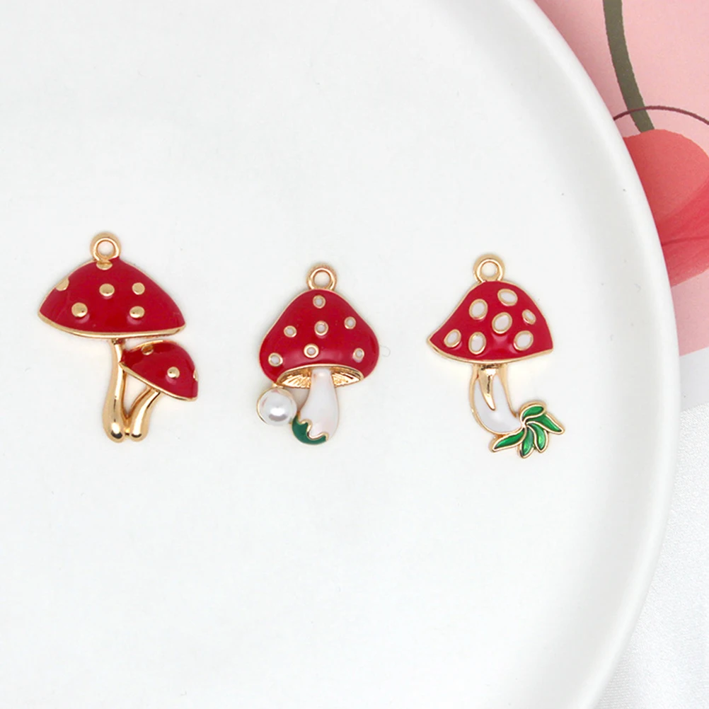 

10pcs Mushroom Pendant DIY Necklace Earrings Charms Alloy Jewelry Supplies Three-dimensional Lightweight Portable Easy to Use