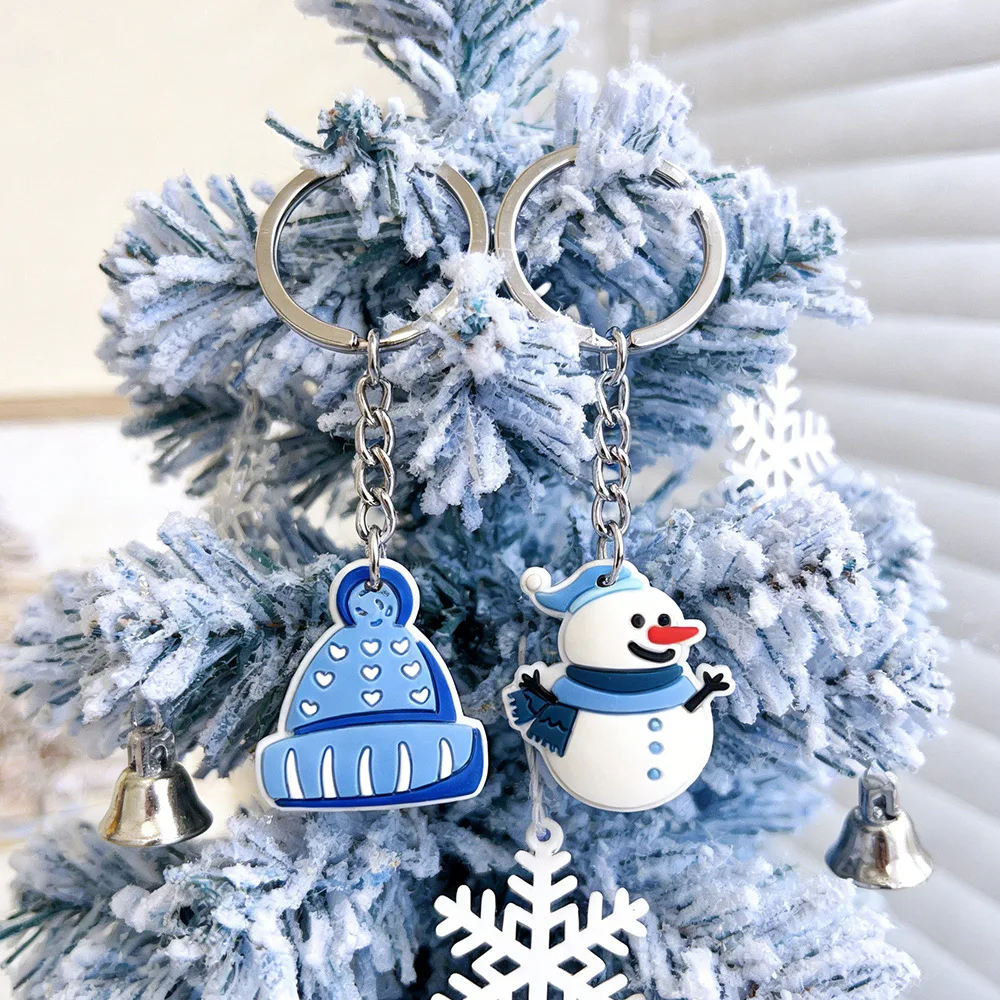 Best Selling Cartoon Winter PVC Keychain Snowflake Penguin Snowman Pendant Key Ring For Backpack Bag Holiday Small Present
