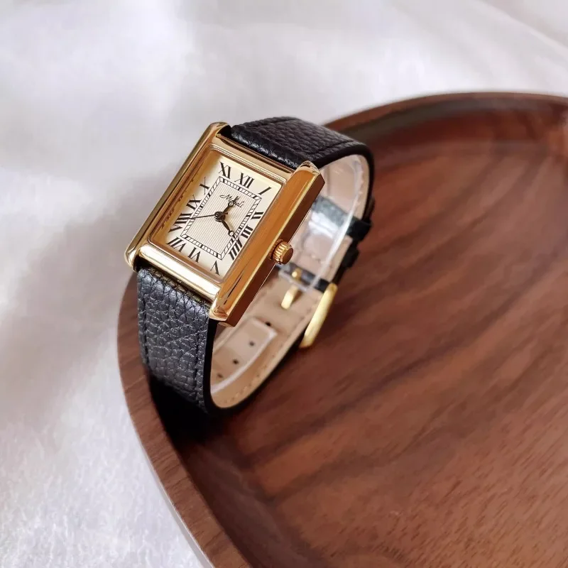 Luxury Women's Watch Quartz Vintage Gold Plated Roman Number H Dial Leather Strap Watch for Women
