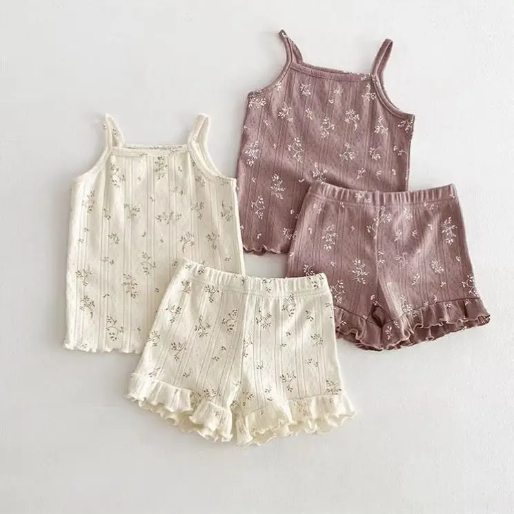 

Girls Summer Sleepwear Set 2025 New Kids Sweetheart Floral Print Lightweight Cotton Pajamas Top and Shorts 2-Piece Set