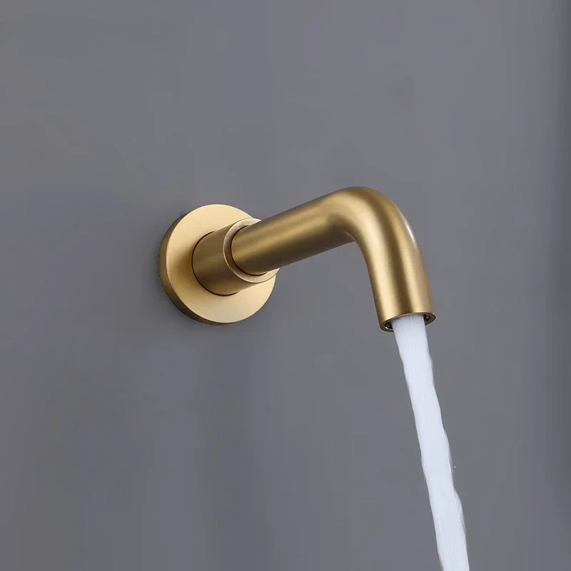 

Copper spout wall-mounted rotatable swing nozzle concealed shower shower fittings under the spout faucet gold color