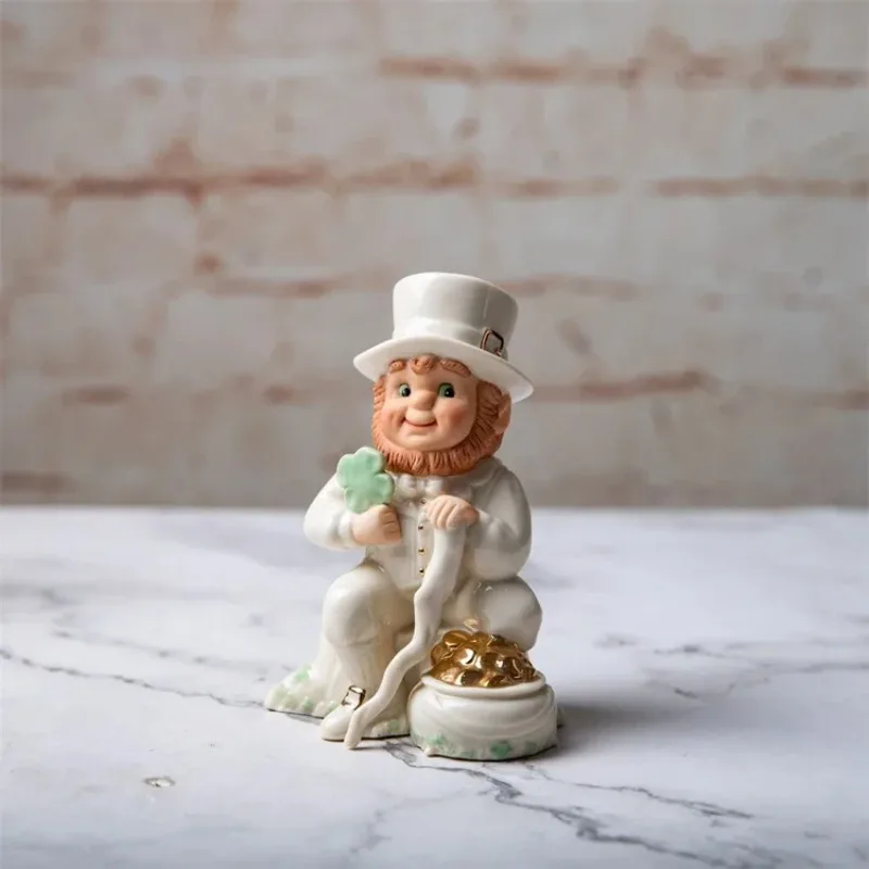 American Gold Painted Santa Clause Trolley Figurine Tabletop Ornaments Home Decorations Ceramic Crafs Porcelain Gifts