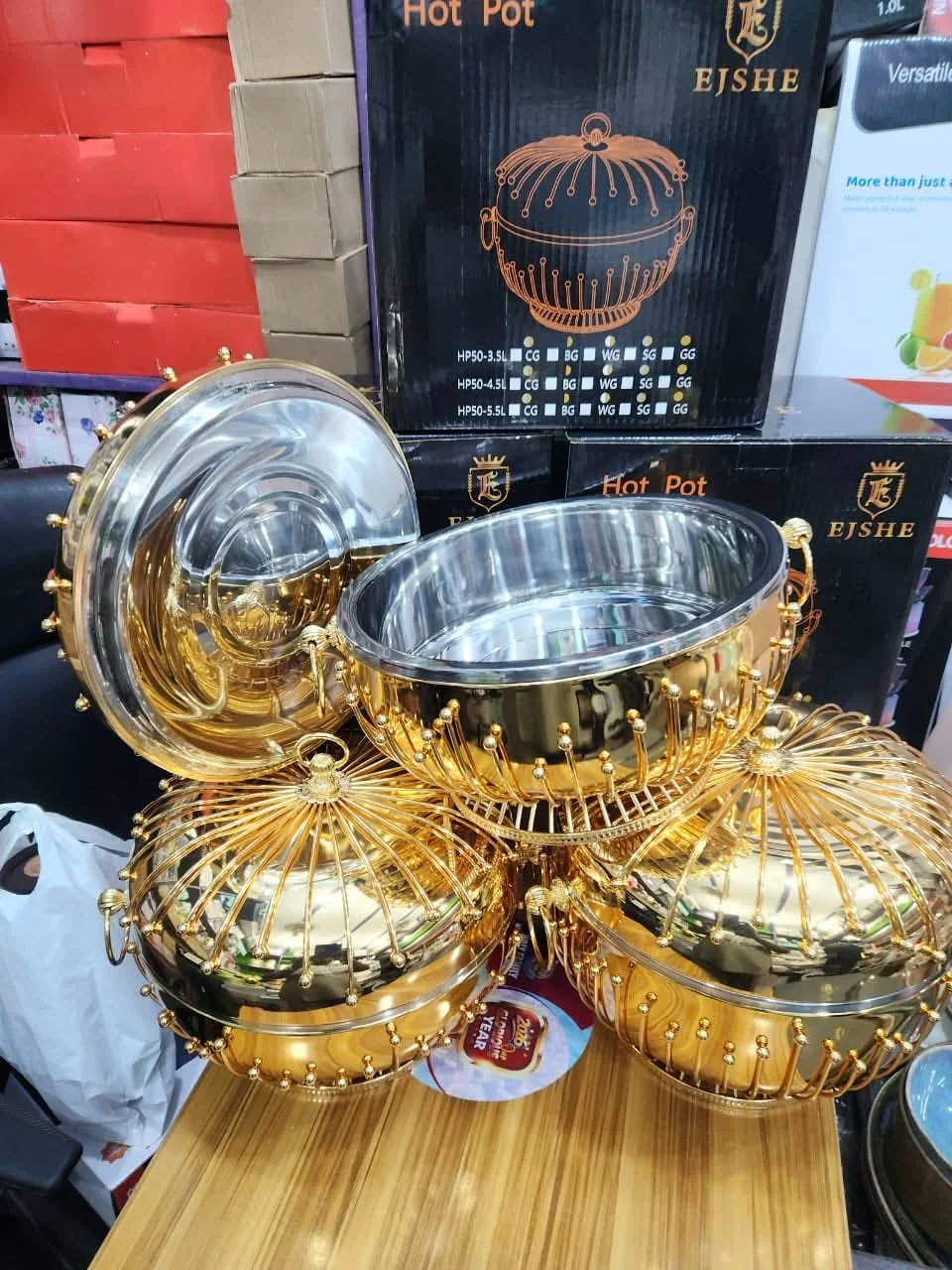 3.5L 4.5L 5.5L Gold Geometric Lid Buffet Warmer Set Insulated Food Warmer Platter For Family Party Social Event