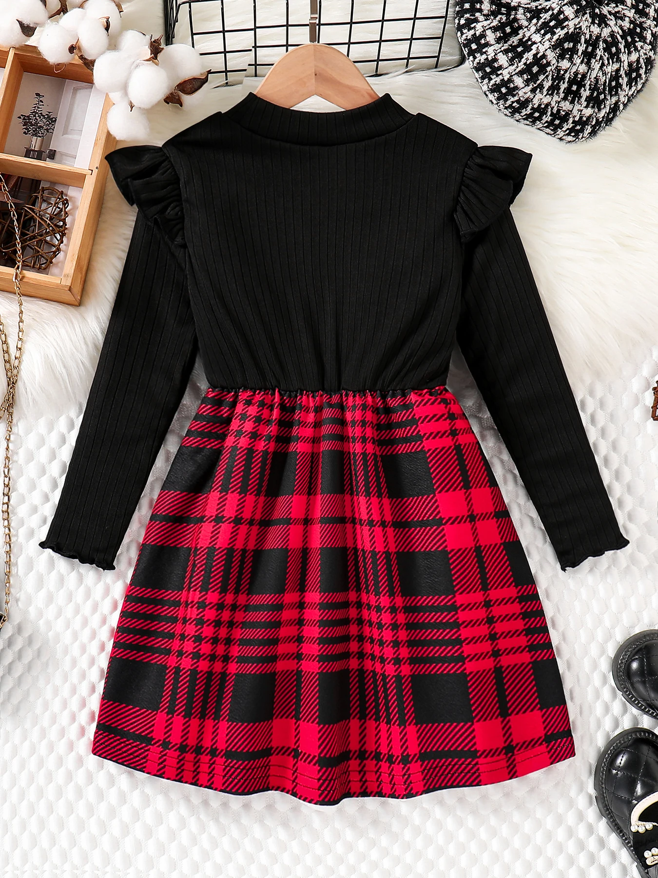 Spring and autumn girl cute dress black round neck long sleeve plaid fashion dress