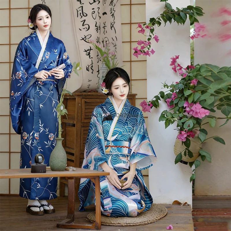 

Новый женский элегантный традиционный кимоно-костюм в винтажном стиле с принтом сакуры, японская юката с оби, костюм для косплея гейши на Хэллоуин