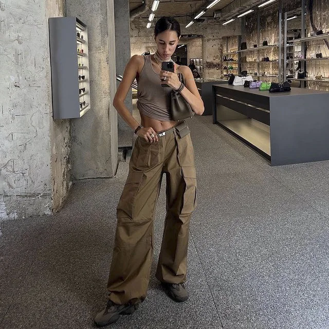 

Low-rise Multi-pocket Pants for Women Casual Wide Leg Pants Women Korean Style Joggers Women Vintage Cargo Pants Loose Trousers