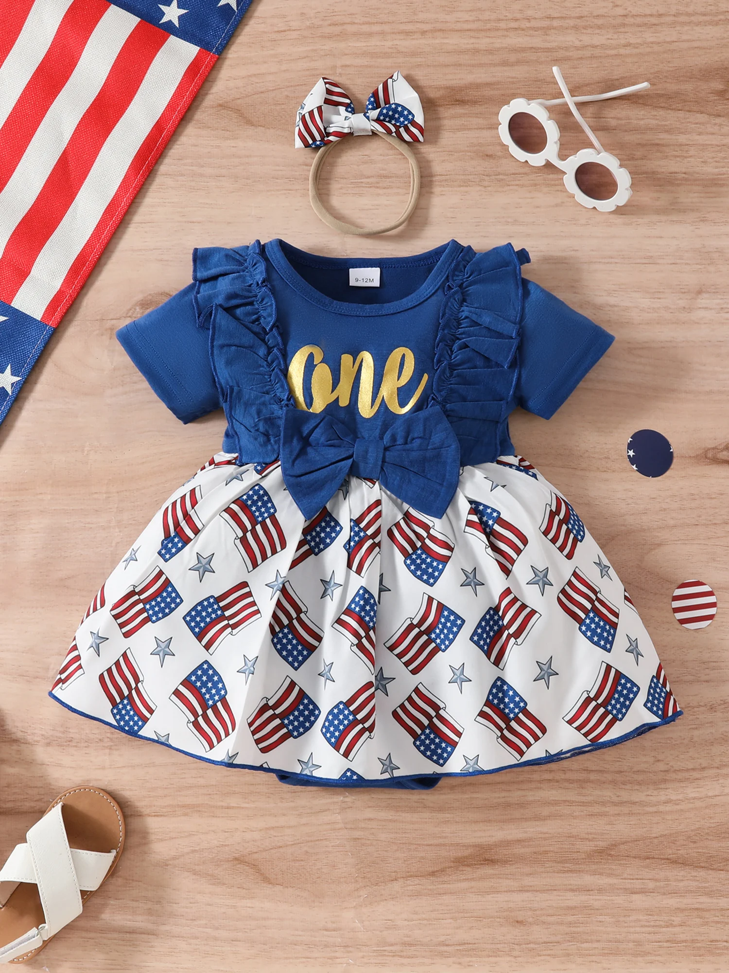 Infant Boy Set Sleeveless Stars Stripes Romper with Matching Hat Patriotic Outfit for Independence Day Celebration