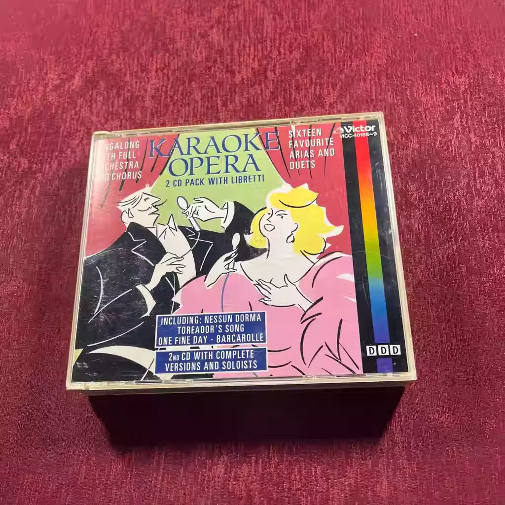 

Classic Classical Opera & Vocal Karaoke Album Opera Compilation Music CD Karaoke Opera: 16 Favorite Arias & Duets Music Record