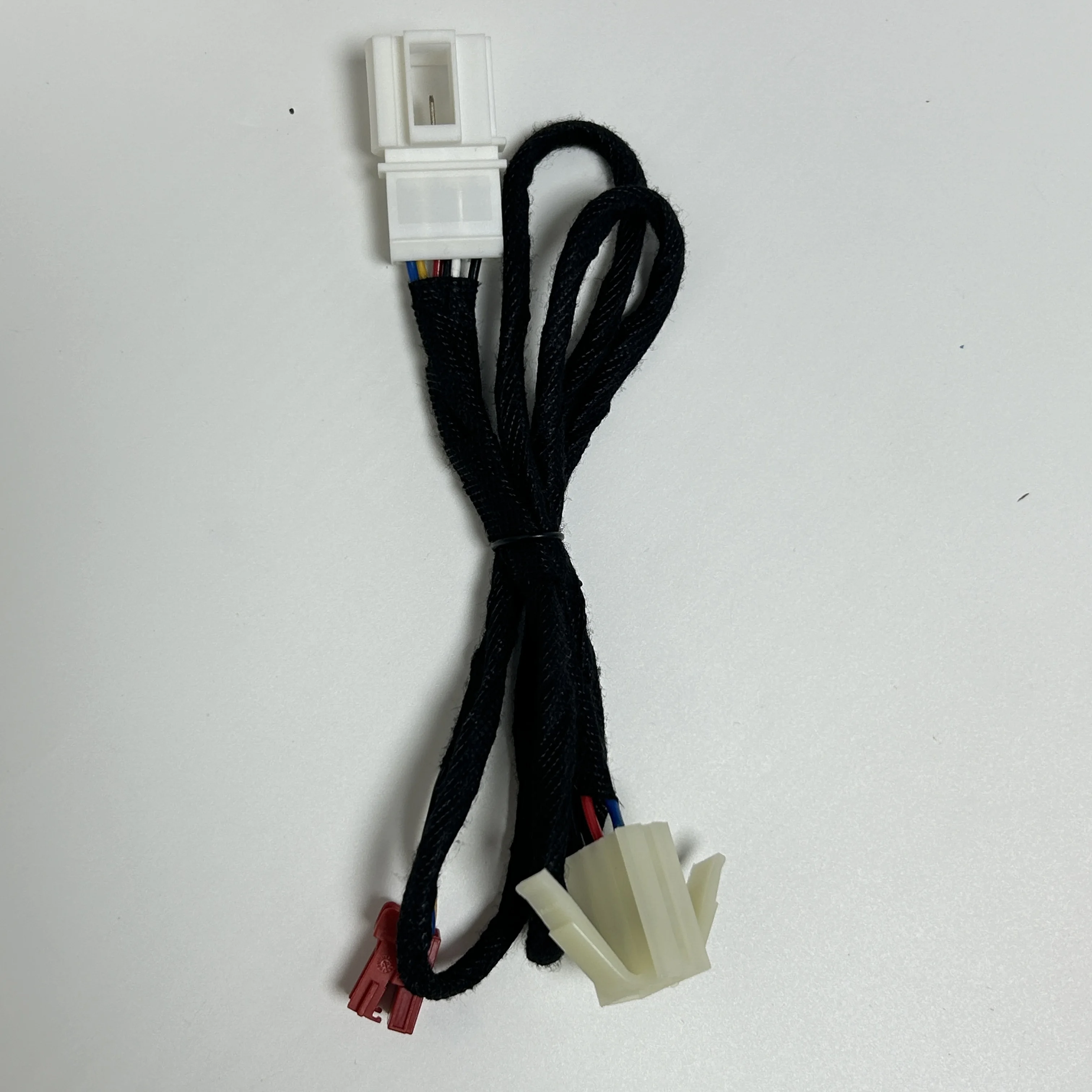 V olkswagen interfejs USB zapalniczka jednopunktowa dwa bezstratne wtyczki adaptera golfowe tylna uprząż ładująca