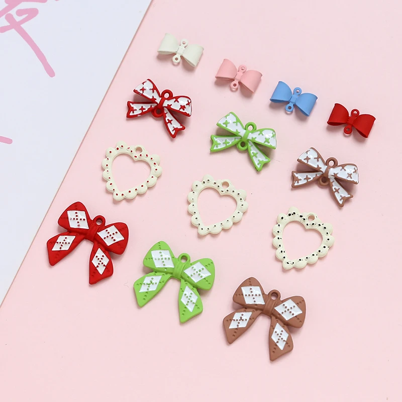 10pcs Ins Cute Cartoon Animal Alloy Spray Painted Pendant DIY Handmade Accessories Hand Necklace Ear  Materials Charms