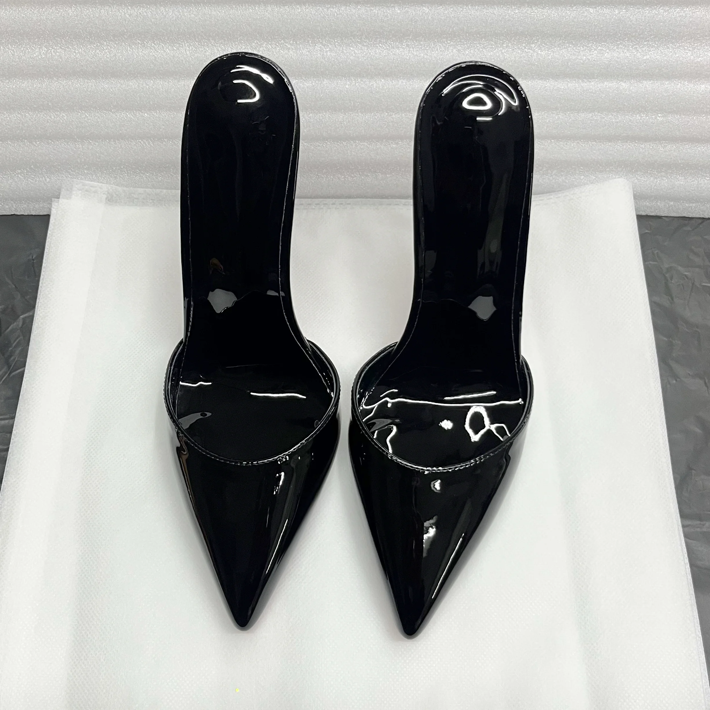 Summer Black Patent Leather High Heels with Pointed Toes Shallow Mouth Thin Heels Slippers Sexy Versatile Plus Size Lazy Shoes