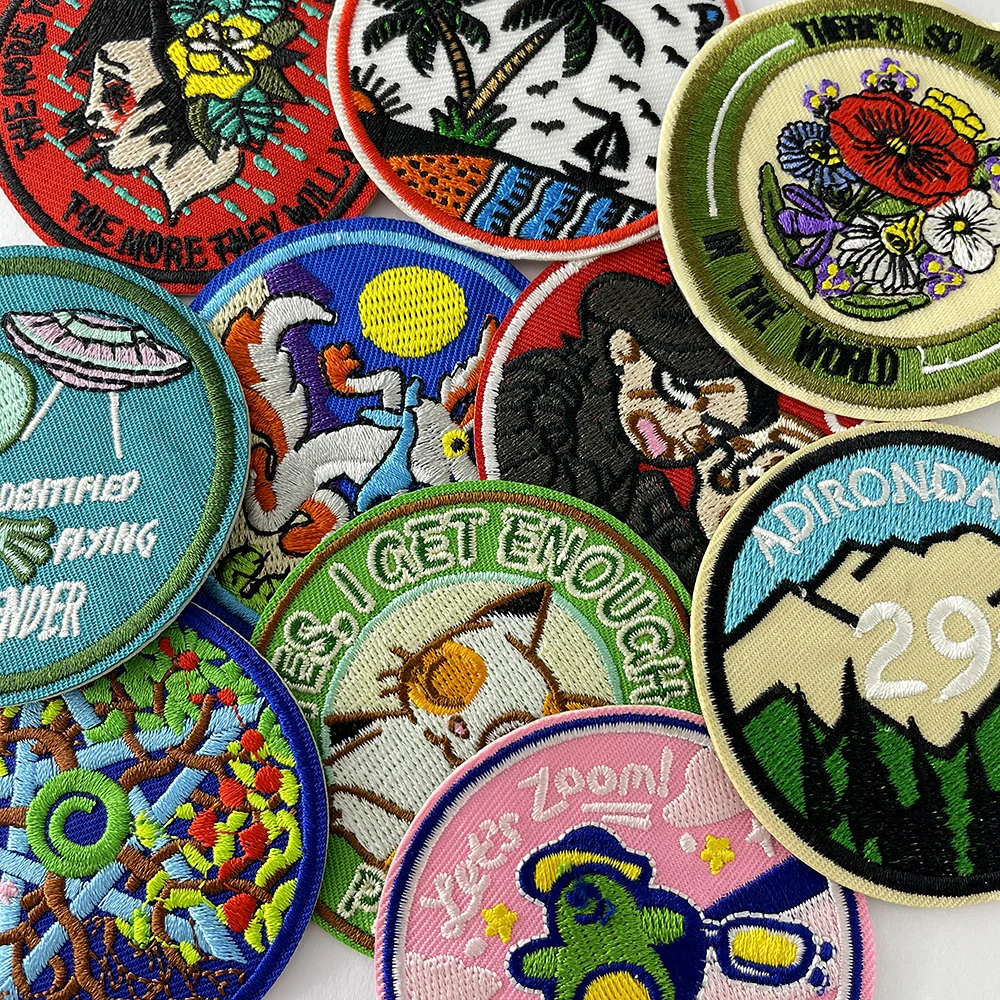 10Pcs/Lot Alien Peak Tree Cat Patches Cloth Embroidered Applique Sewing Clothes Apparel Accessories Embroidery Patch Accessories
