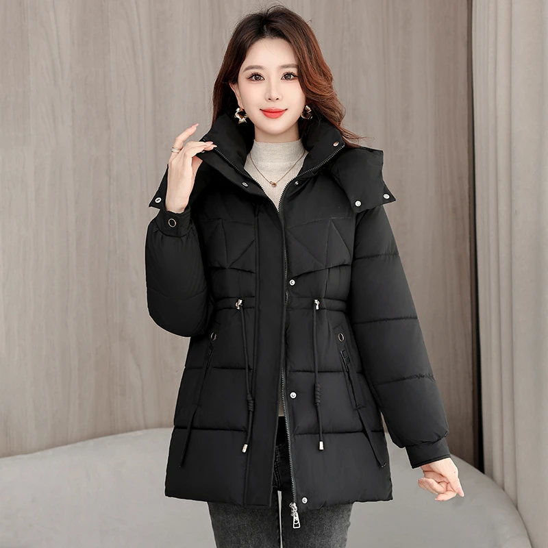 

Зимние куртки средней длины с хлопковой подкладкой в стиле пэчворк, тонкая талия, воротник-стойка со съемным капюшоном, толстая теплая верхняя одежда, тренд