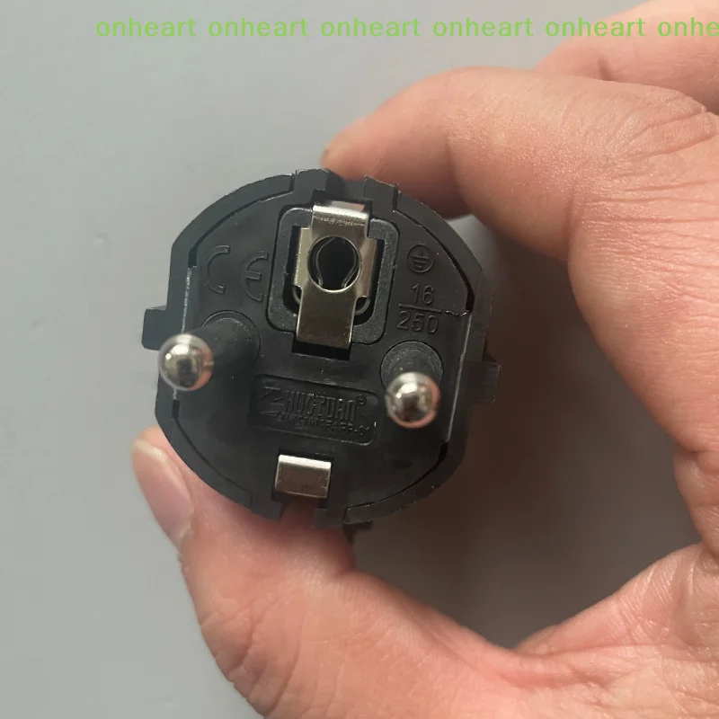 

[C]EU AC Power Adapter Socket 16A 250V Connector Cable Electrical Plug White Black Male Converter Adaptor Detachable Plug