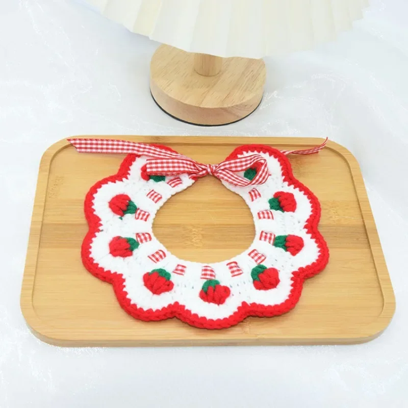 Pet Supplies Autumn Winter Bib Strawberry Pattern Pet Collar Wool Hand-knitted Cat Scarf Decoration Cat Accessories Pet Items - Image 6
