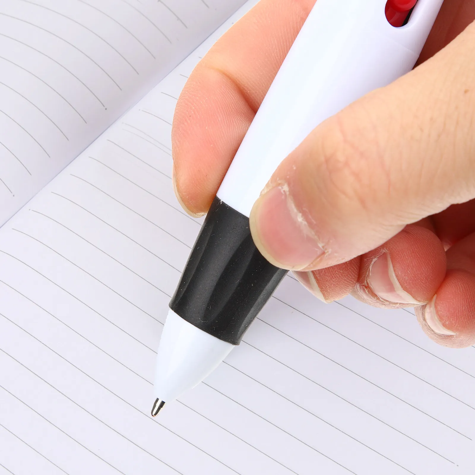 

10Pcs Multicolor 4-in-1 Retractable Ballpoint Pen Compact Lightweight Design for School Supplies Nurses Accessories Fun