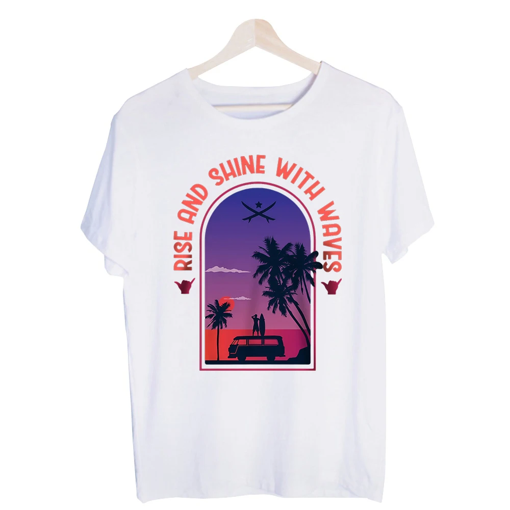 Men's Sunset Beach Graphic Tee, Retro Style Short Sleeve T-Shirt for Summer Vacation and Casual Outfits
