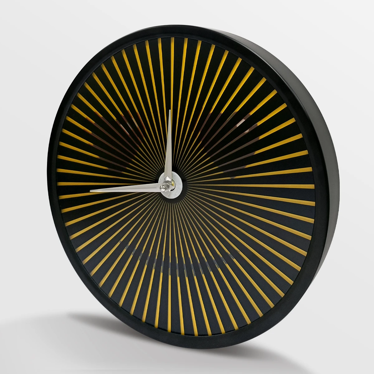 Metal Frame Smiley Face Motion Wall Clock Home Decor Black Sunburst Design Mesmerizing Rotating Optical Illusion Art Wall Clock