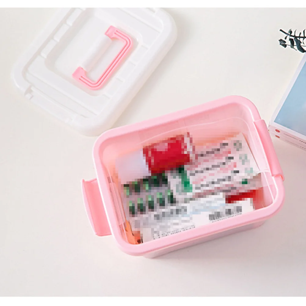 صندوق تخزين بلاستيكي لون الحلوى صغير الحجم حاويات متينة للاستخدام المنزلي والمكتب مقبض للسفر والنزهات والتخييم لون عشوائي