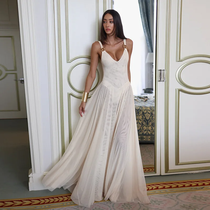 Damen V-Ausschnitt Plissiertes Hochzeitsgast-Partykleid 2026 Prominenten-Mesh Formelles Brautjungfernkleid A-Linie Langes Tüll-Abendkleid