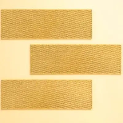 

3PCS Beehive Foundation Durable Plastic Comb Practical Tool for Honeycomb Building Beeswax Base Nest Sheet Efficient Beekeeping