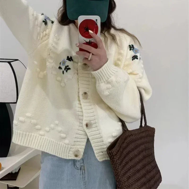 Autumn Warm Long Sleeve Knitted Cardigan Flower Embroidery Sweater Women Casual Single Breasted Sweater Coat