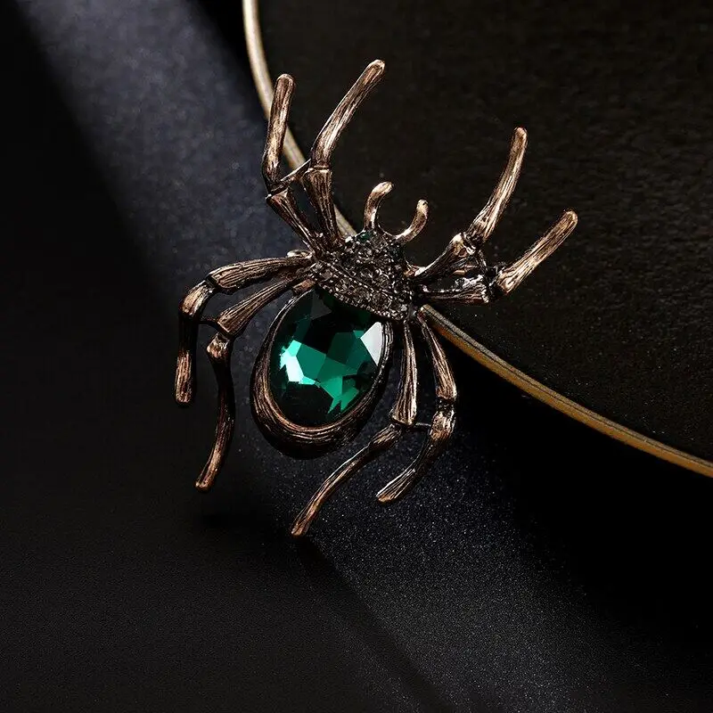 Female Decorations Trend Personalized Collar Pin Luxury Designer Vintage Alloy Baltic Grown Crystal Spider Breast Brooch