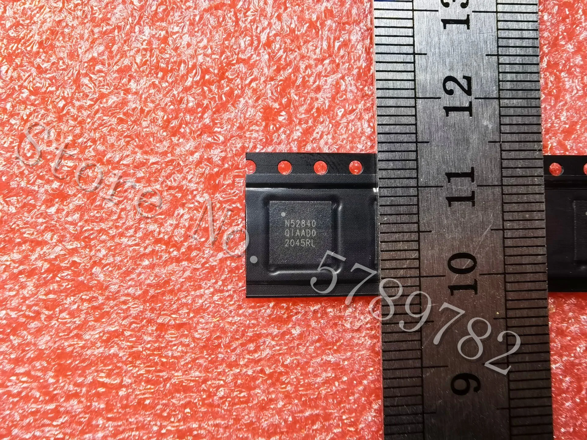 5pcs    NRF52840   NRF52840-QIAA   QFN