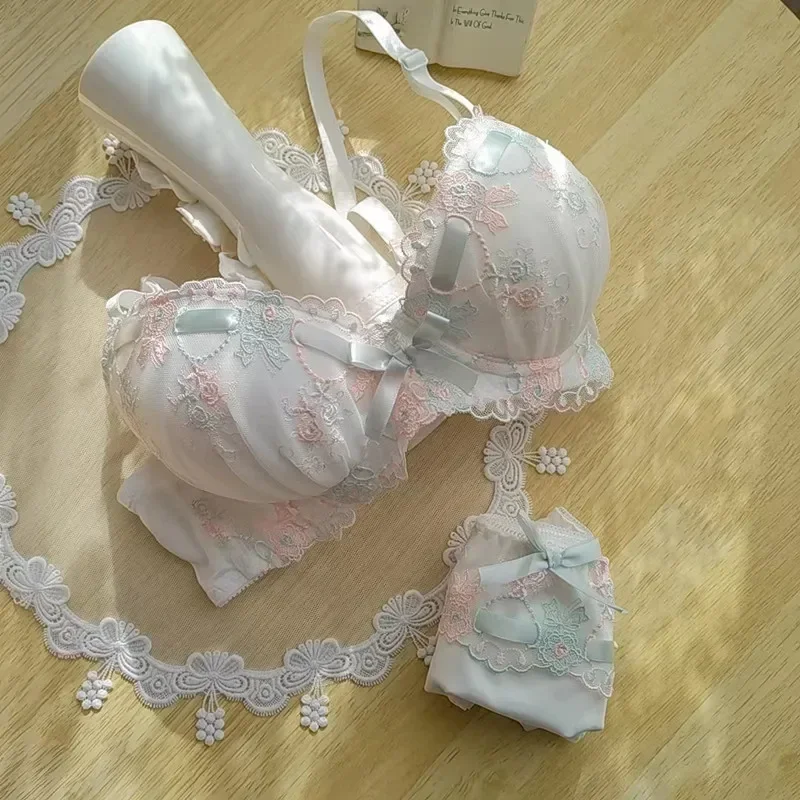 Japanese Embroidered Ribbon Underwear Cute Girlfriend Girls Gather Comfortable Bra Set