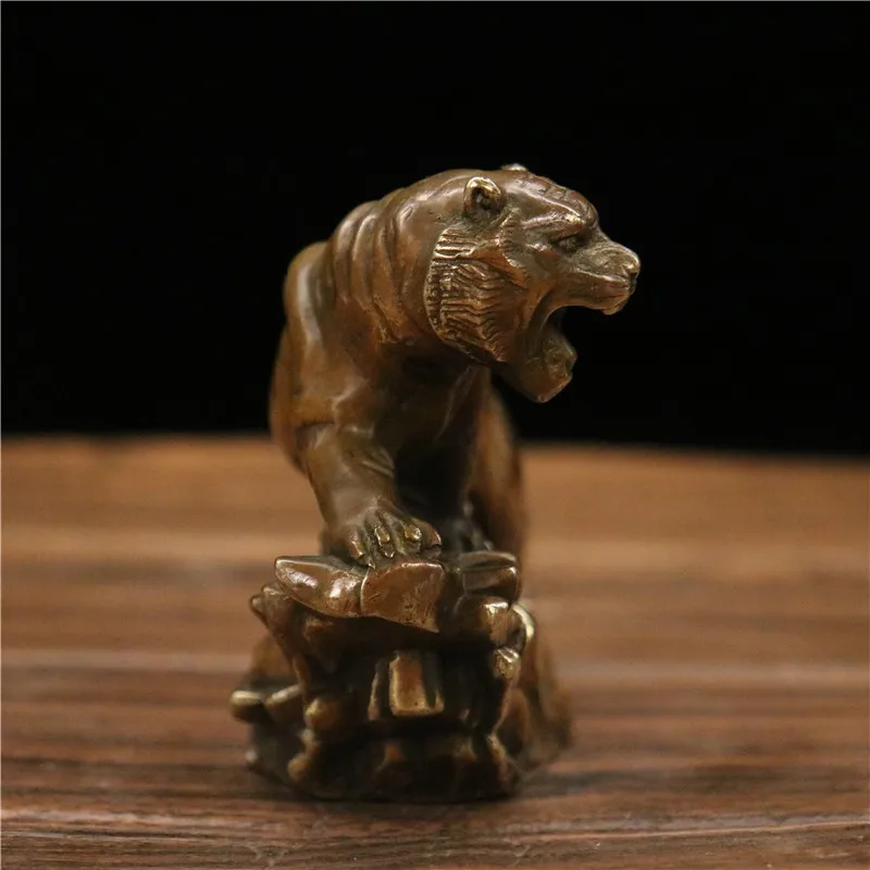 Copper ornament, to bring wealth, roaring through mountains and rivers, home zodiac tiger decoration,