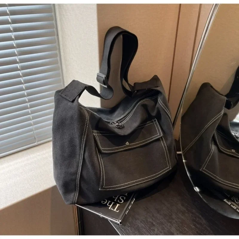 

Classic Parisian Solid Color Diaper Bags For Ladies Luxury Fashion Messenger Bag Simple Crossbody Bag Elegant Vintage Tote Bag