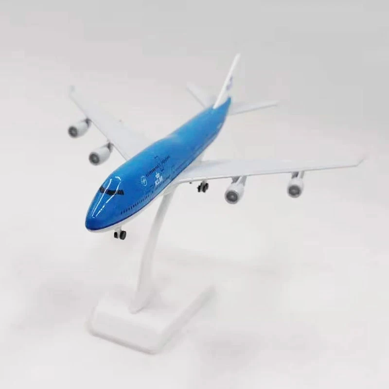 20cm Aircraft KLM Royal Dutch Airlines Boeing 747 with Landing Gear B747 Alloy Plane Model Collection Home Decoration