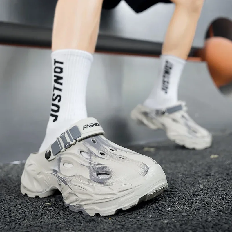 

Men EVA Hollow Out Shoes Summer Outdoor Casual Clog Slippers